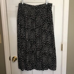 Talbots Black and White Pleated Bubble Midi Skirt